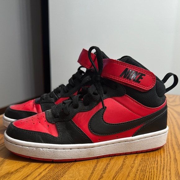 Nike 4.5Y - Picture 2 of 5